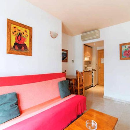 טורמולינוס Apartamentos Vicenta Carihuela By Playa Miguel מראה חיצוני תמונה