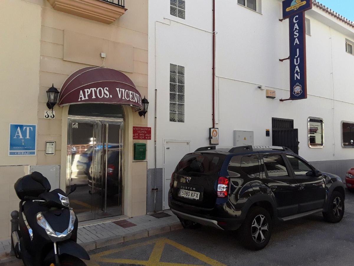 טורמולינוס Apartamentos Vicenta Carihuela By Playa Miguel מראה חיצוני תמונה
